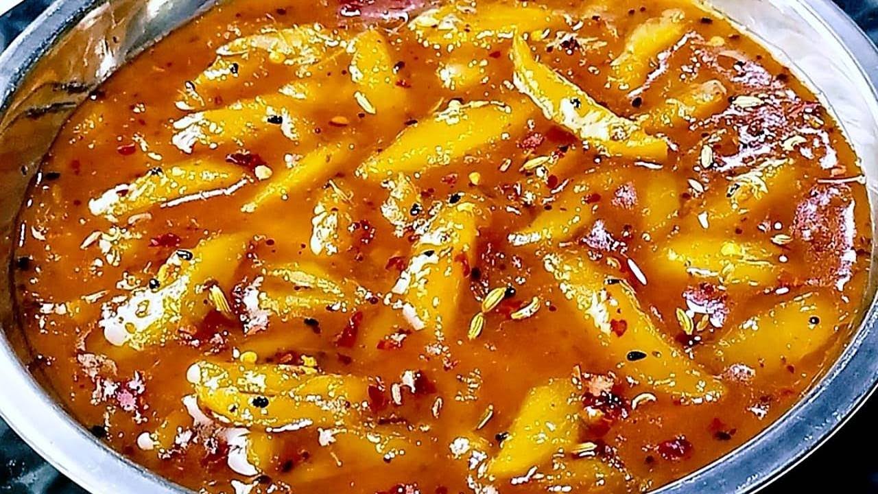 Kacche Aam Ki Khatti Meethi Chutney | Raw Mango Chatni Recipe | keri ki launji | Cook with Farooq