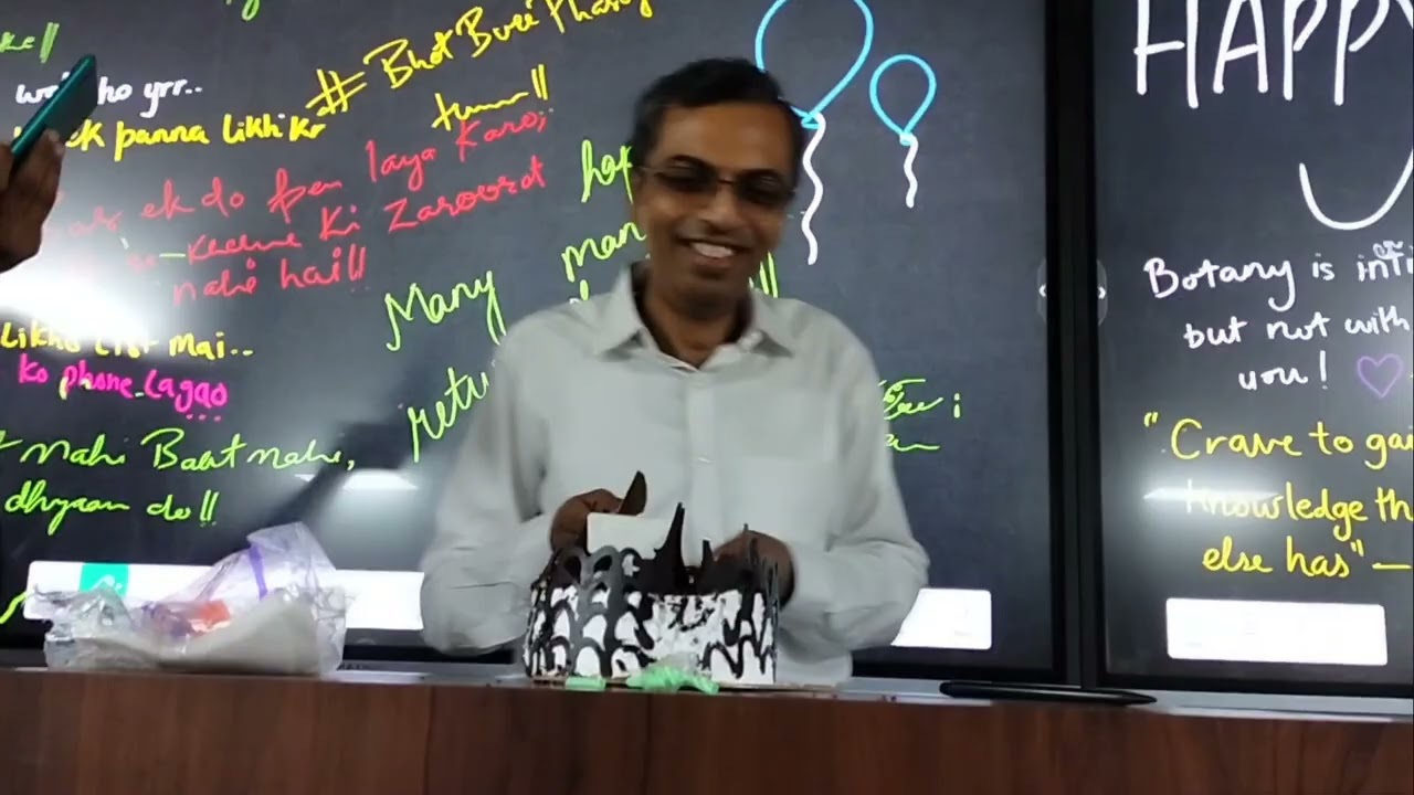 Sinu John Sir's Birthday Celebration| Definite Success Classes, Bhopal| DS Classes, Bhopal
