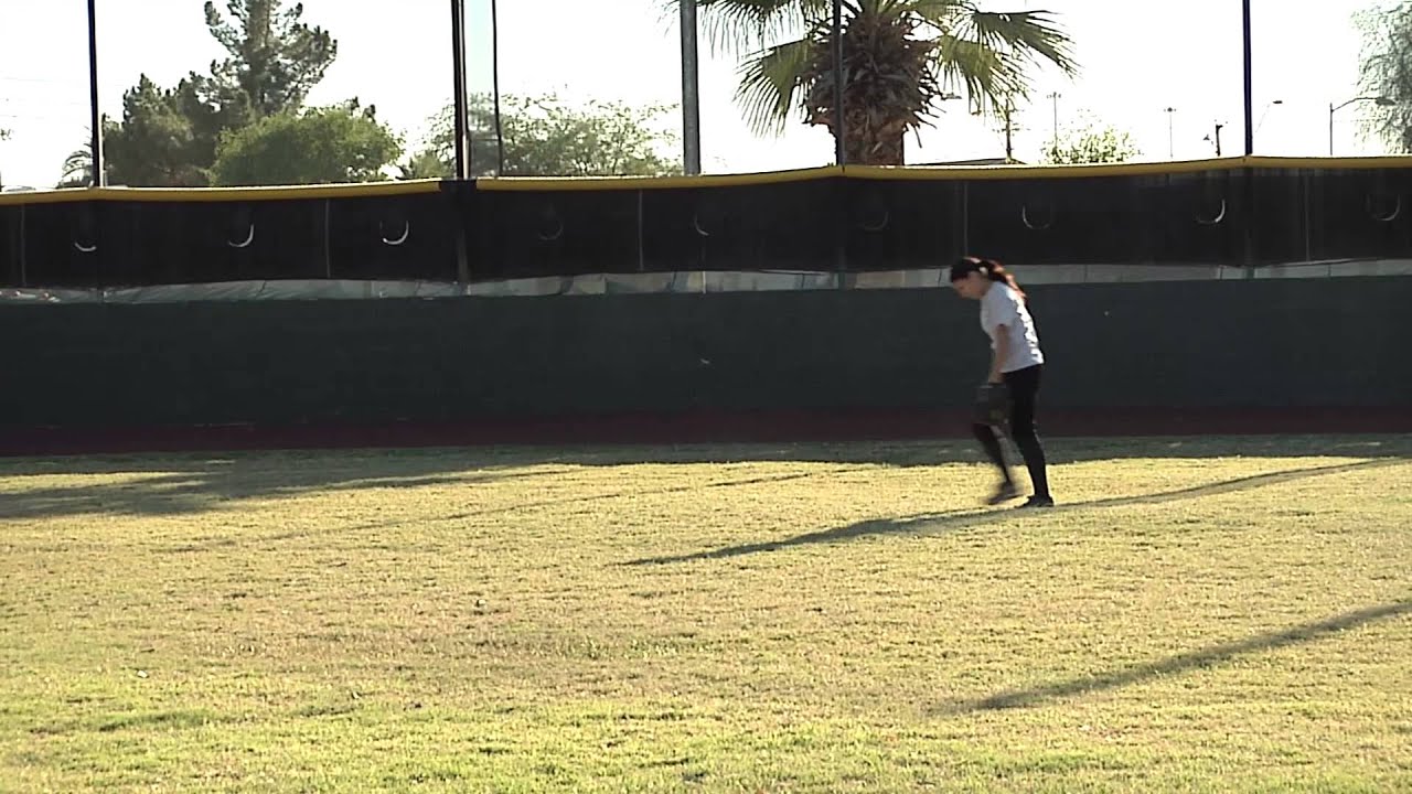 Alexis Gonzalez - GateWay Community College Softball