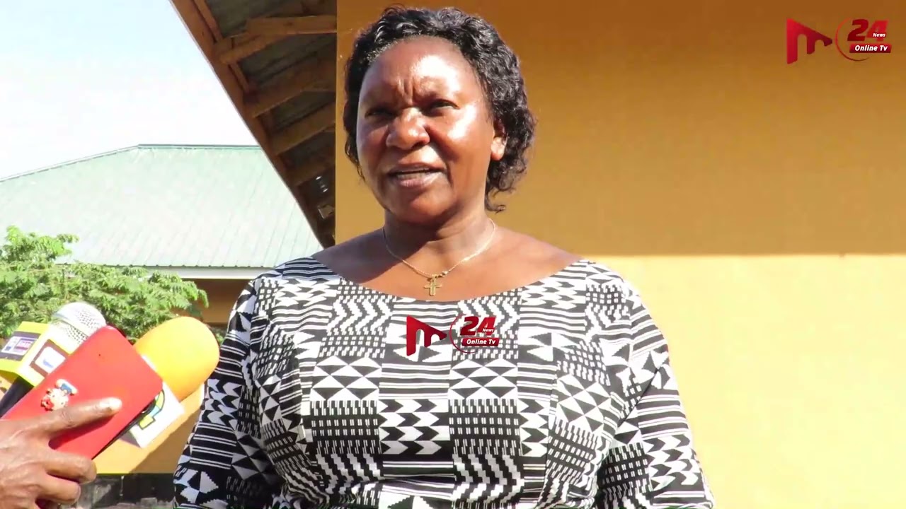 WANAFUNZI KIDATO CHA TANO BWIRU GIRLS WAPOKELEWA , WAMSHUKRU RAIS SAMIA.