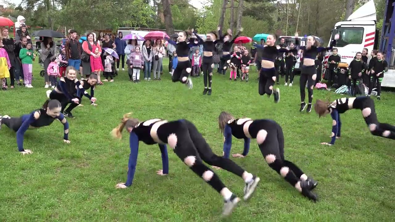 TK SLIMKA Sedlčany 5. vystoupení v dešti