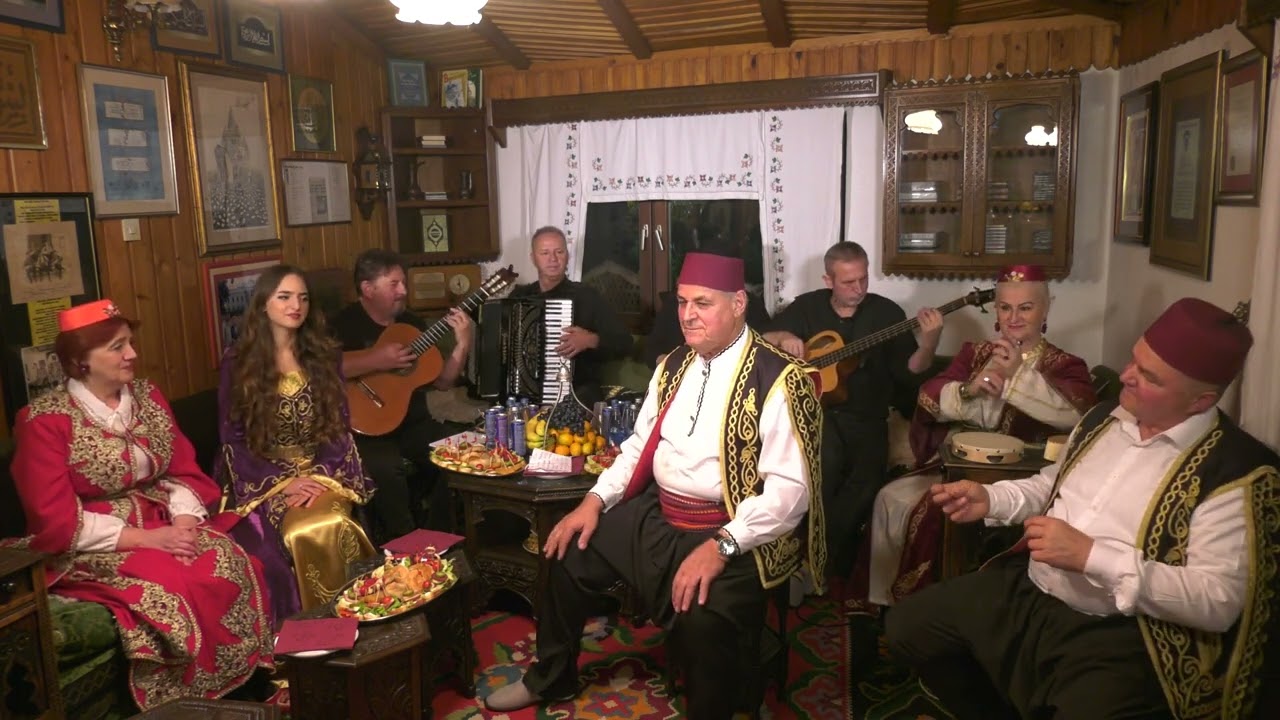 Hamid Ragipović Besko  - Ašik mahala  /cover/