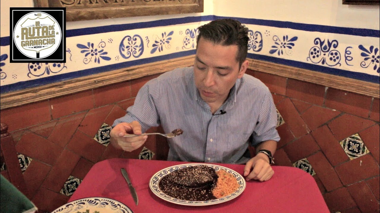 Chiles en Nogada en Fonda de Santa Clara