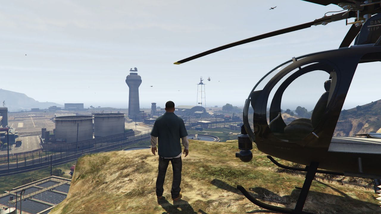 Franklin Flying Helicopter Over Secret Military Air Base #gta5 #gtav #gtaonline