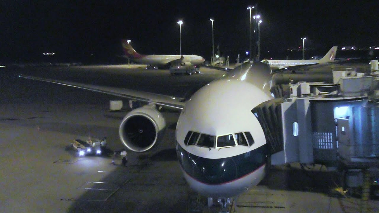 Cathay Pacific. Full Flight CX233 from Hong Kong to Milan, Italy. Boeing 777