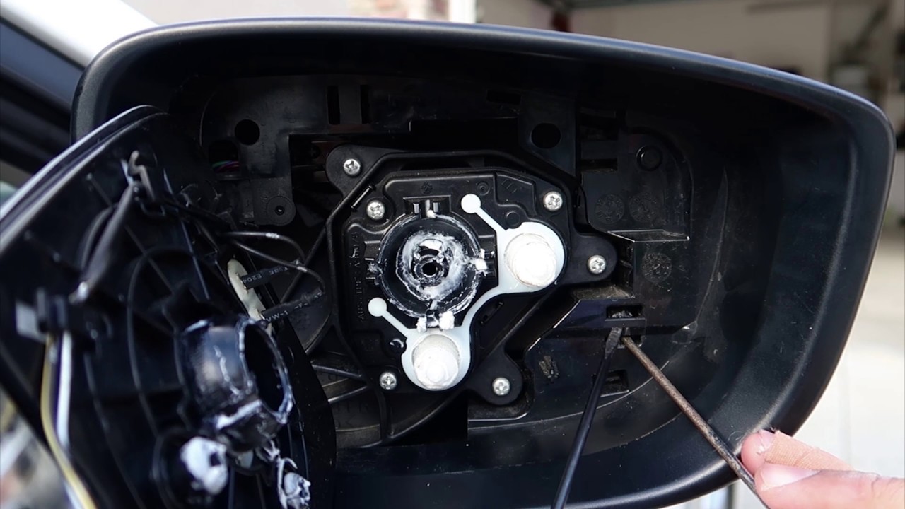How to Replace the Mirror Caps - 2016 Mazda 3