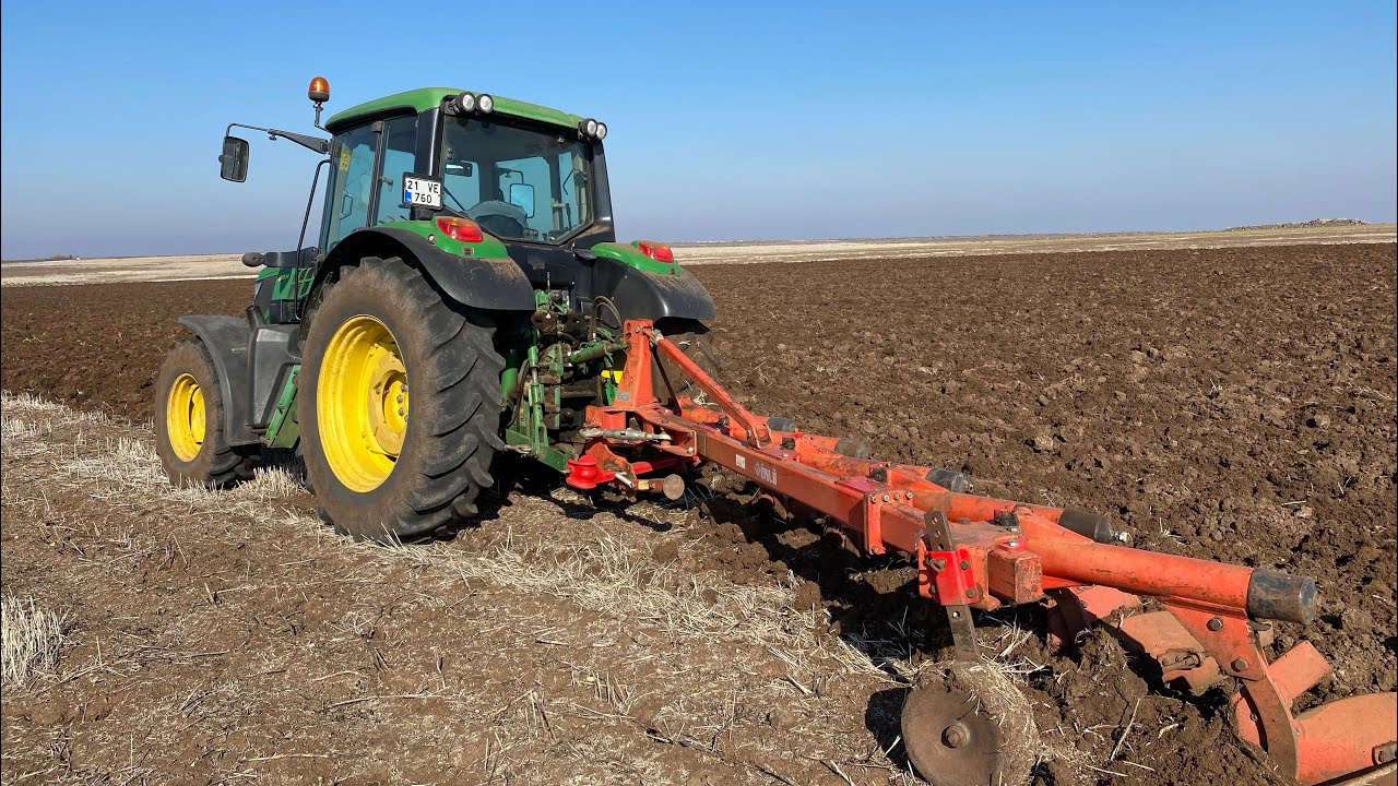 Nadas s&uuml;r&uuml;m&uuml; pulluk kırıldı john deere 6115m