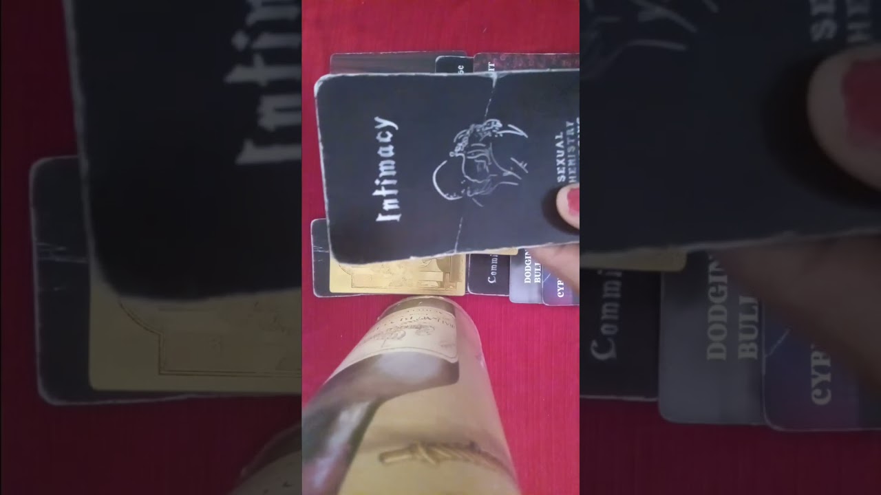 Этот человек разорвал отношения с третьей стороной😳, и этот человек злится, что преследует тебя🤭 ...