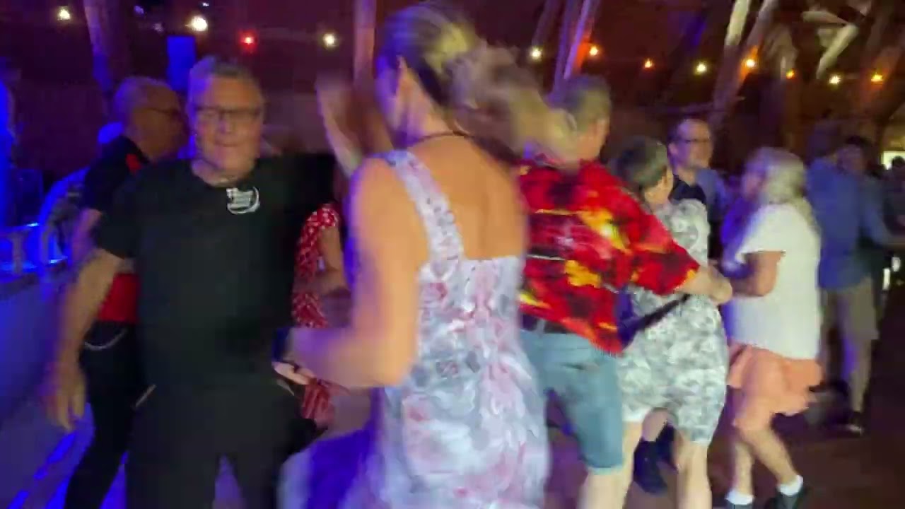 Mary Ann med Donnez på Utängen loge Dansnytt Sonja Irene