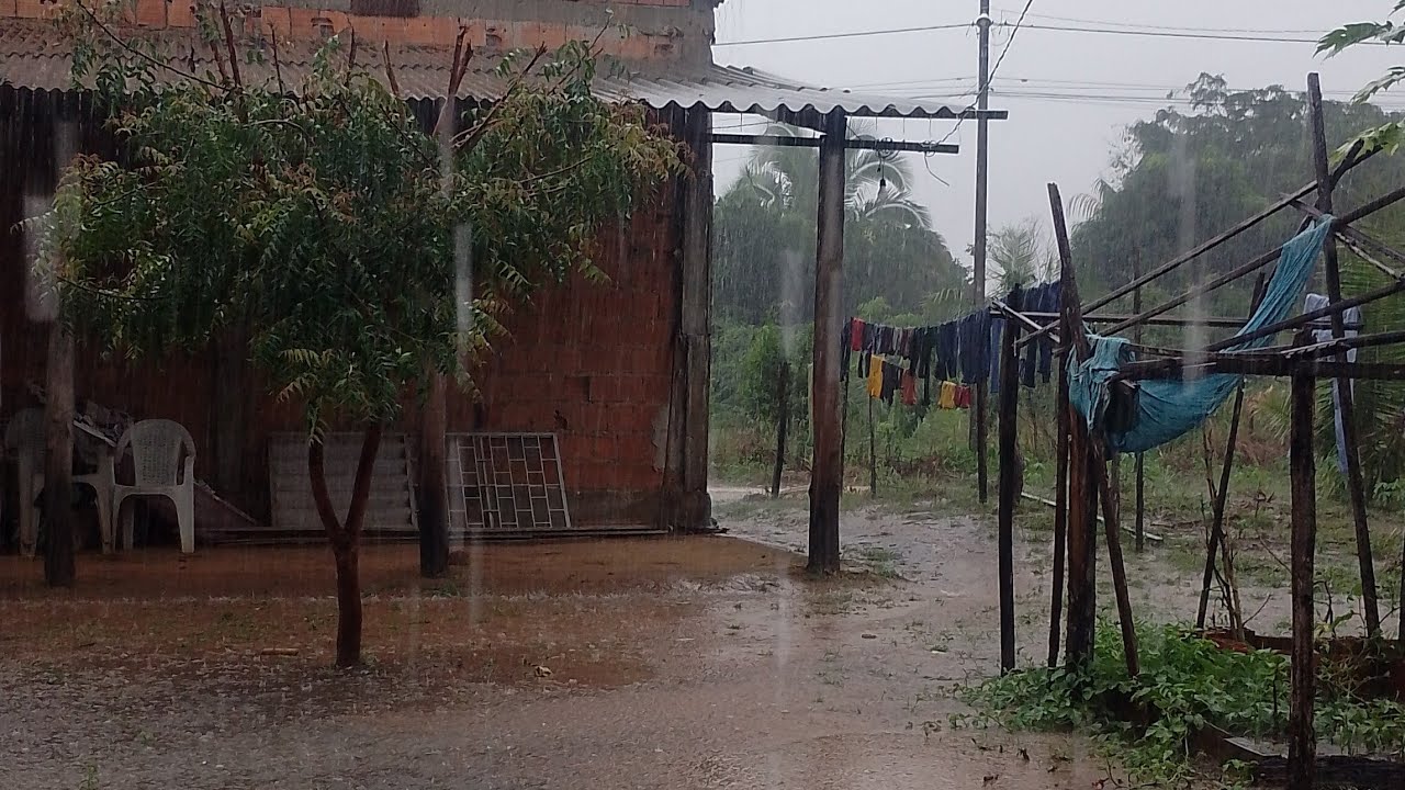 Casa de oração  está ao vivo! Oração com chuva ☂️