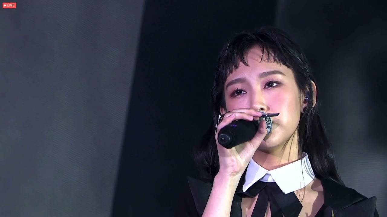 @GigiYim  #新城勁爆頒獎禮 演唱#真話的清高