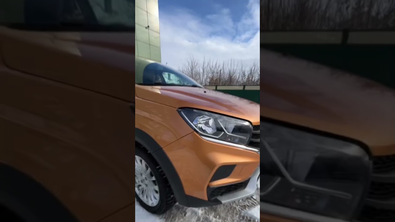 Lada X-ray Cross 2019 года в редком и красивом цвете &laquo;Янтарь&raquo;