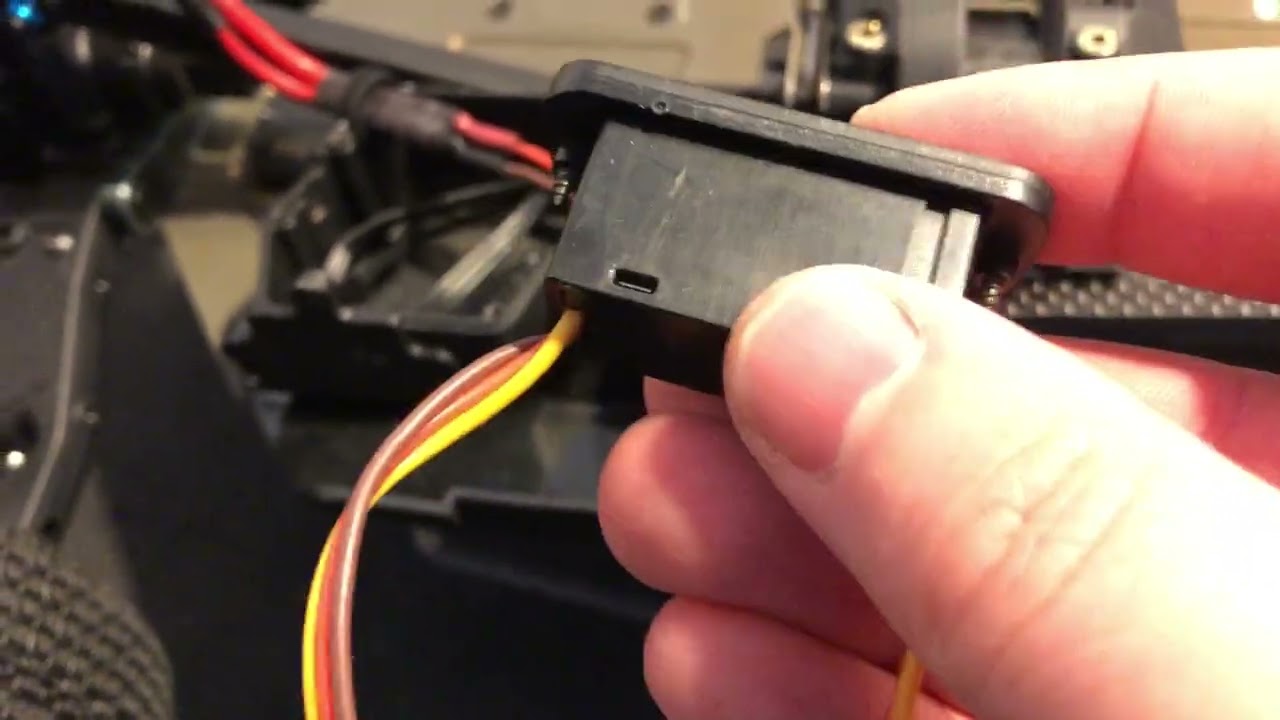 1/8th nitro buggy . Plug switch . part 2 