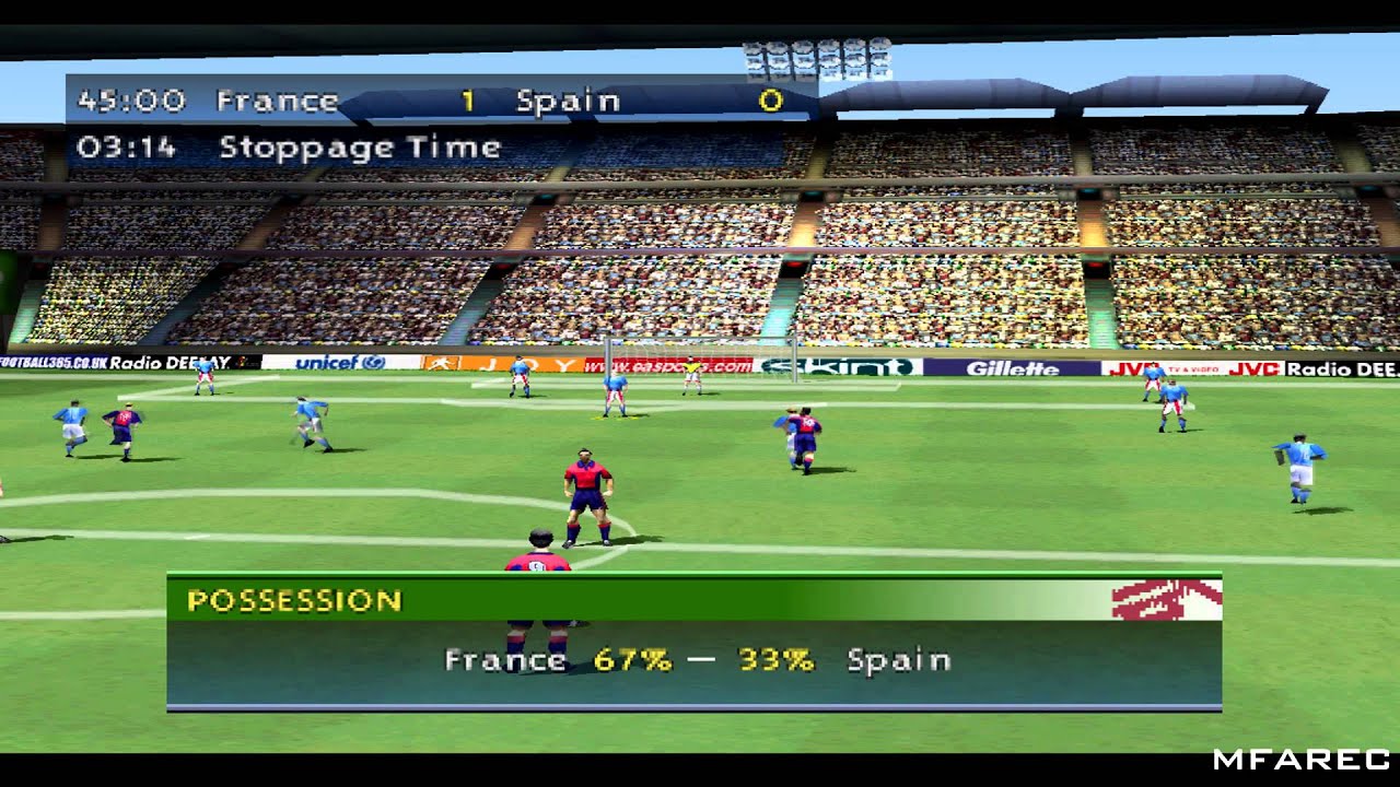 FIFA 2000 Gameplay Friendly Match (PlayStation)