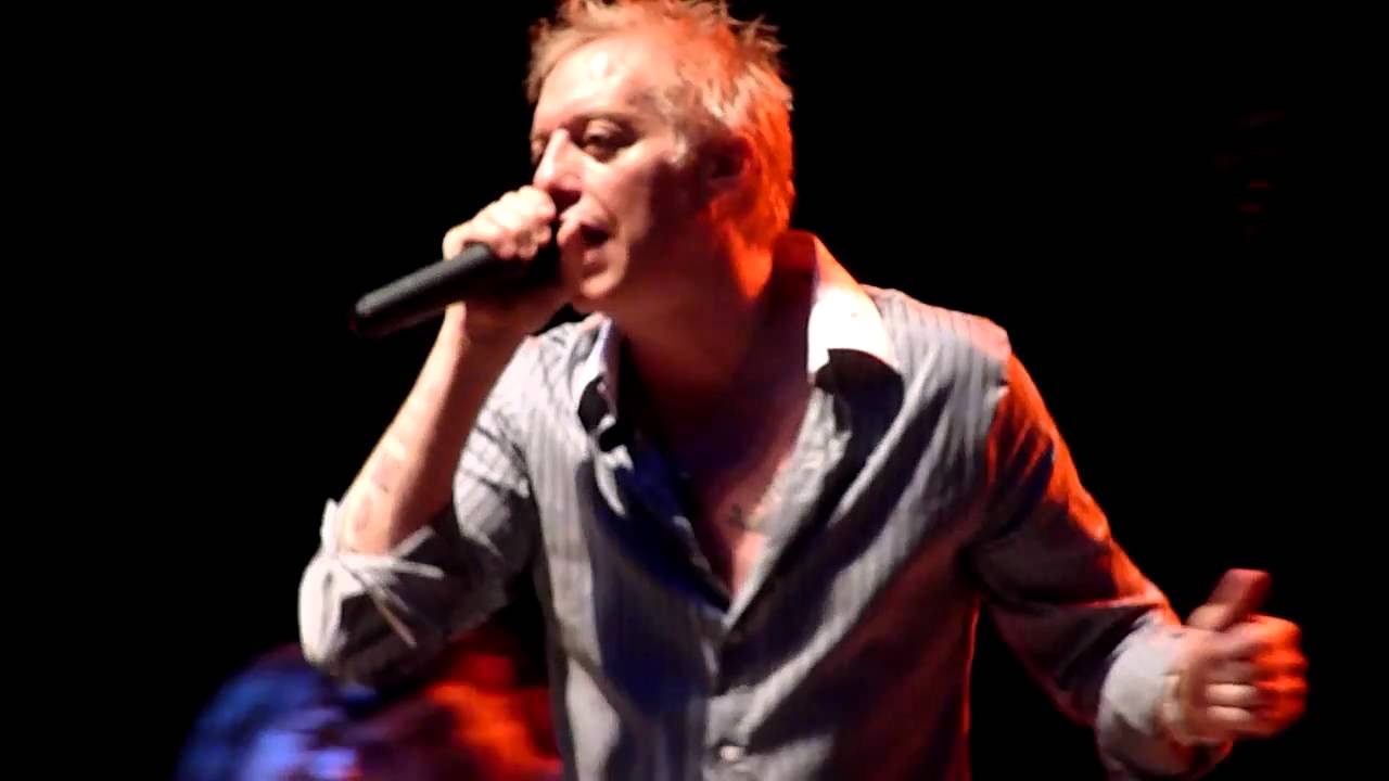 Great White w/ Jani Lane - Rock Me (live in Lisbon)