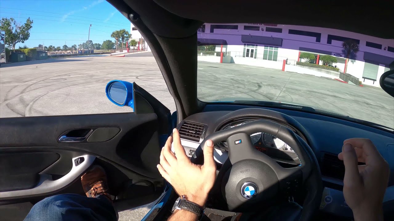 BMW E46 M3 POV Donuts and Sliding!
