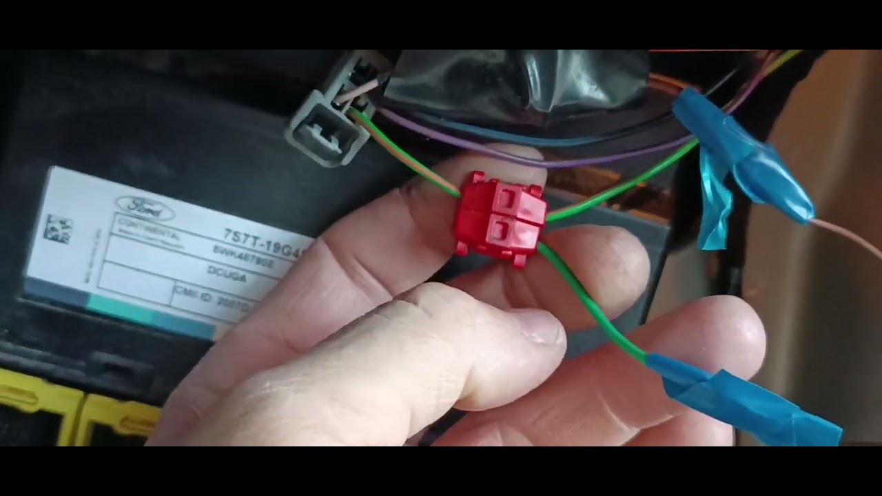 Montaż haka w Fordzie S-max, podłączenie instalacji