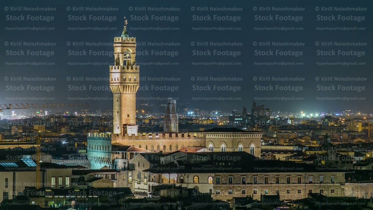 Famous Arnolfo tower of Palazzo Vecchio timelapse on the Piazza della Signoria at twilight in