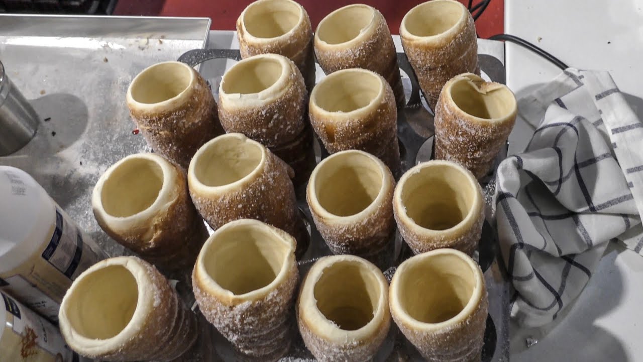 Best Sweet Street Food from Europe. Strudel, Crepes, Churros, Kurtos Kalacs. Italy Street Food Event