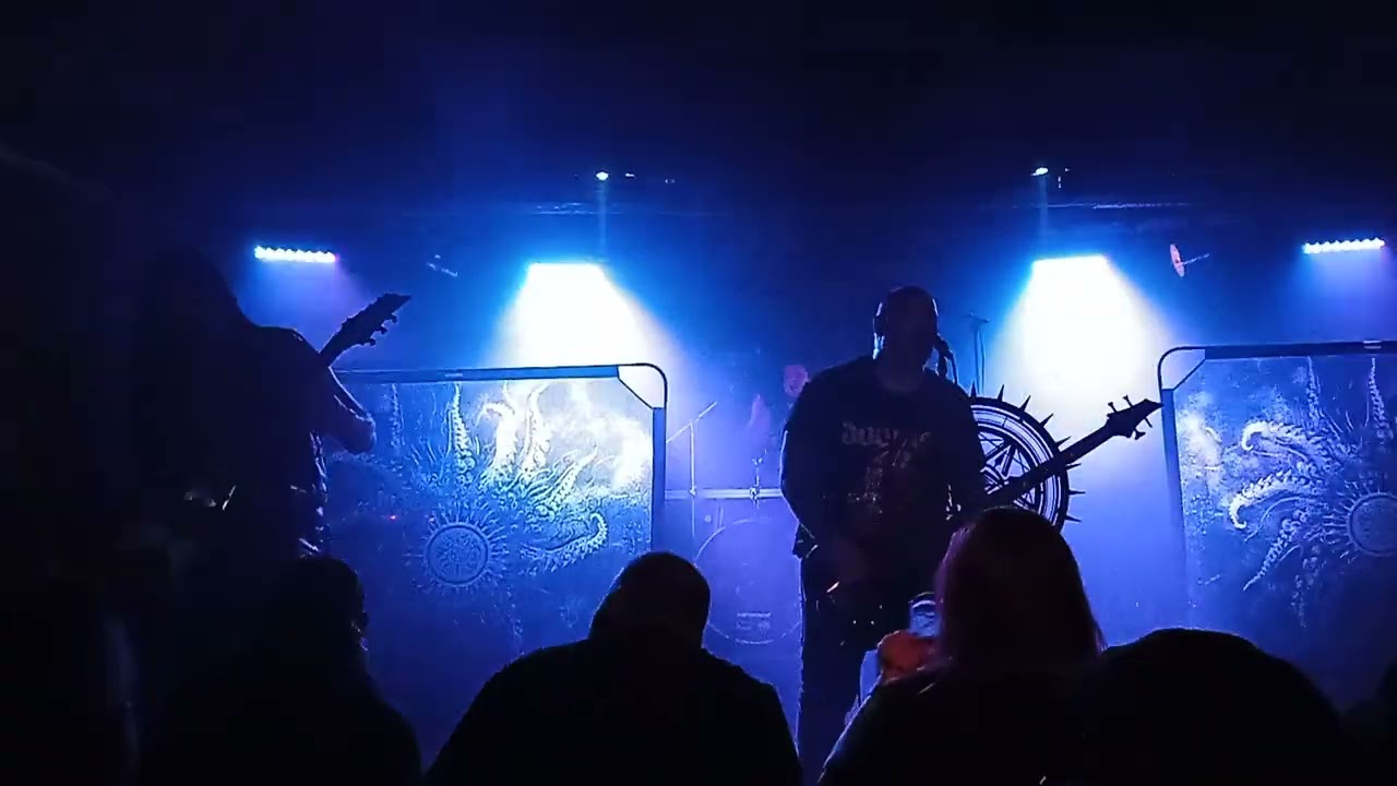 DOOMAS 23.4.2022 bloody fest barrak ostrava