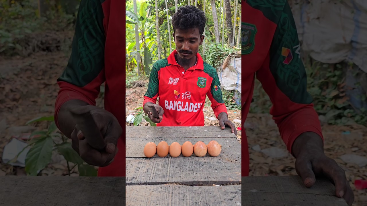 amazing wooden egg making process using wood.#shortsfeed #woodscraft #ytshorts