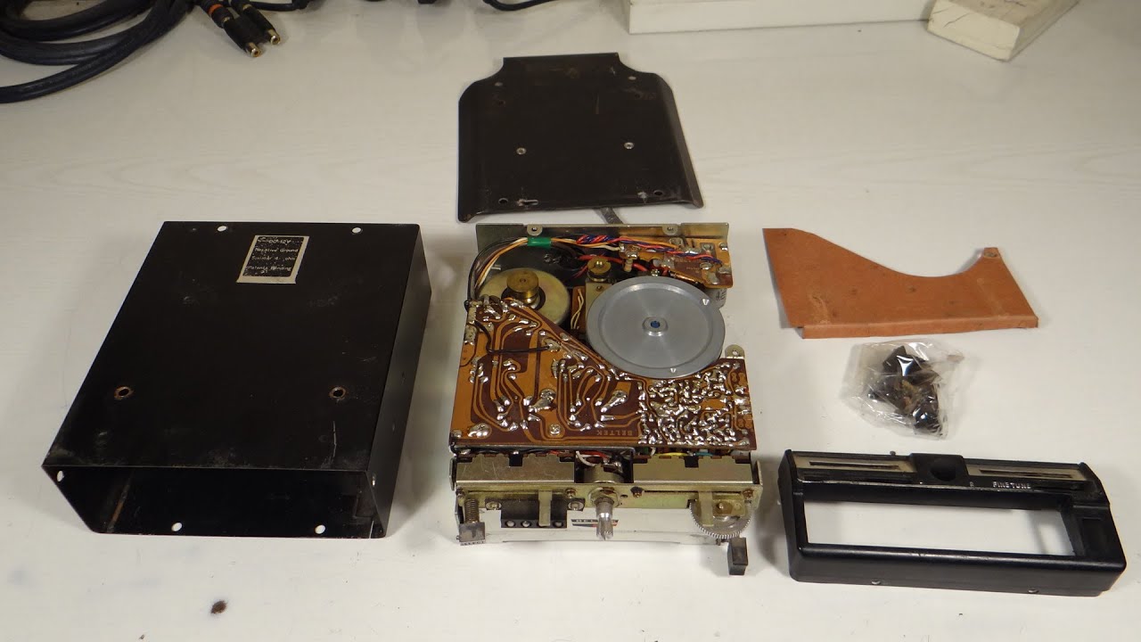 PASAMAGAZINES 8 TRACK TAPE PLAYER BELTEK 240Z ARGENTINA 1977 RESTAURACION P1