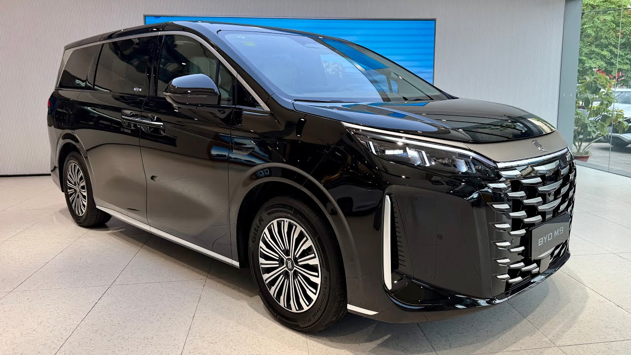 New BYD M9 full-Walk around | Perfect luxury MVP Smooth, Modern 