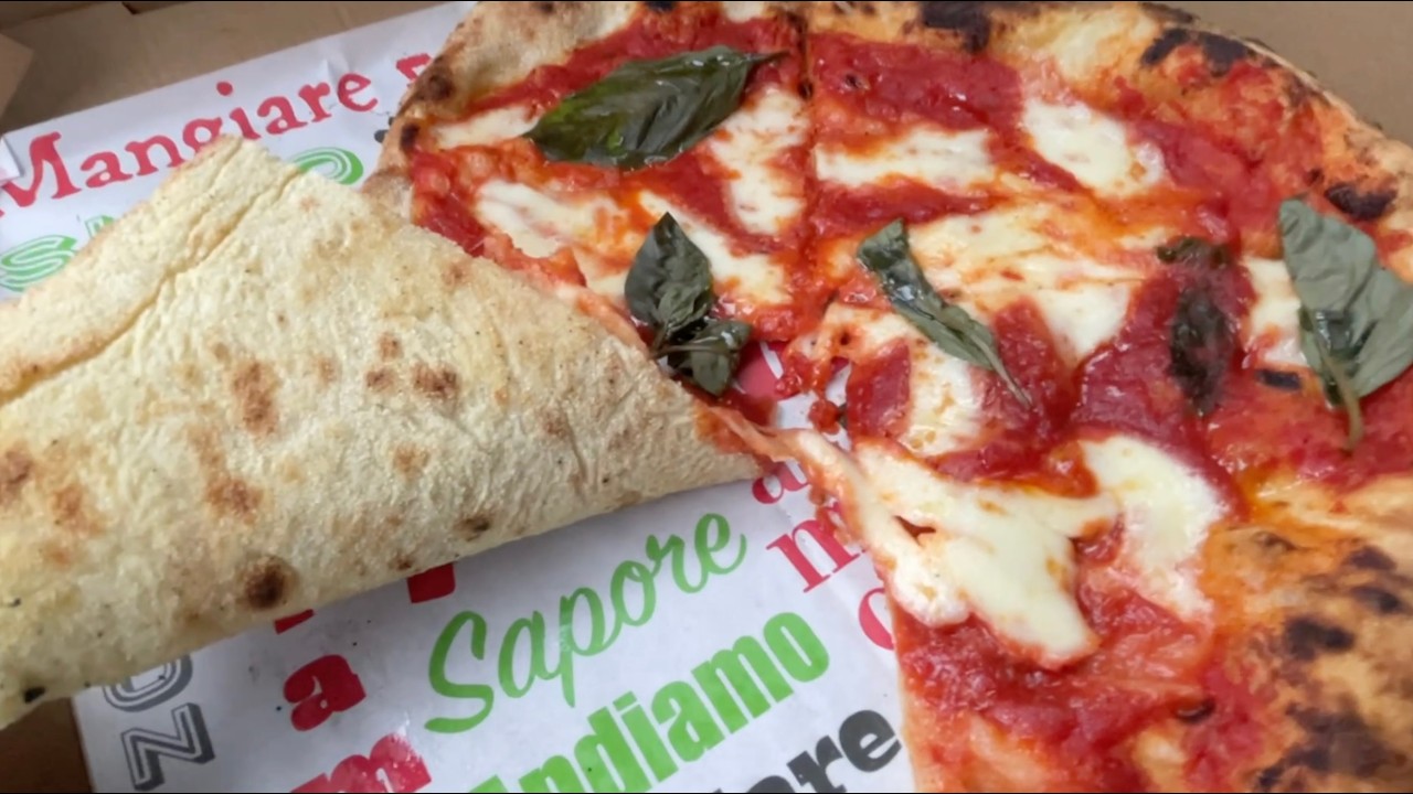 WHAT is this SOGGY Fake Napoli pizza at Crudo in Toronto?!!
