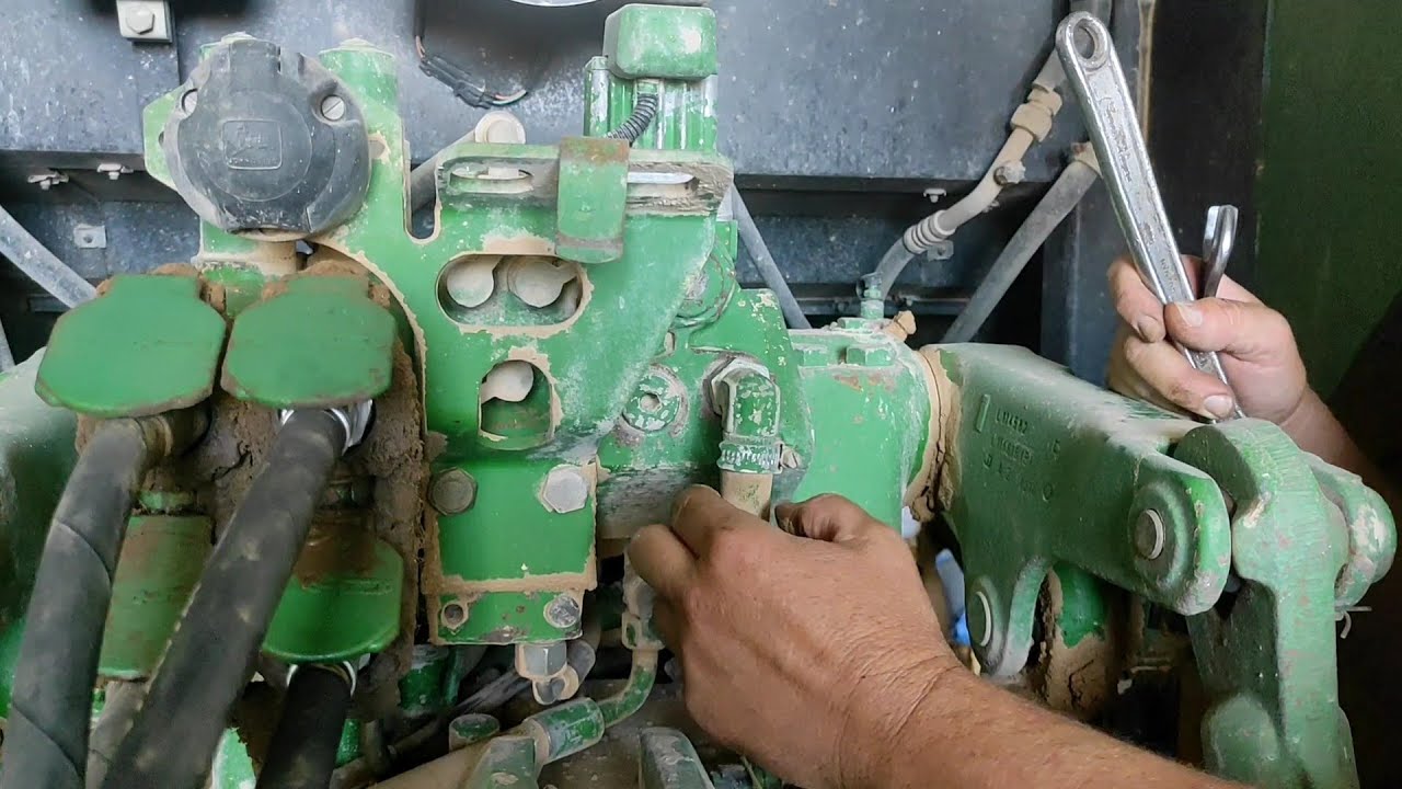 Instalación y ajuste del retorno o sobrante hidráulico al John Deere