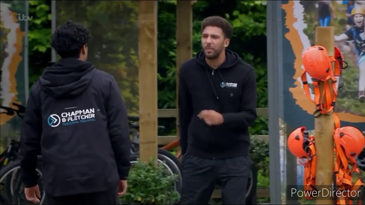 Emmerdale - Ellis Tries To Apologise To Billy But Dawn Make Things Worse (13th October 2020)