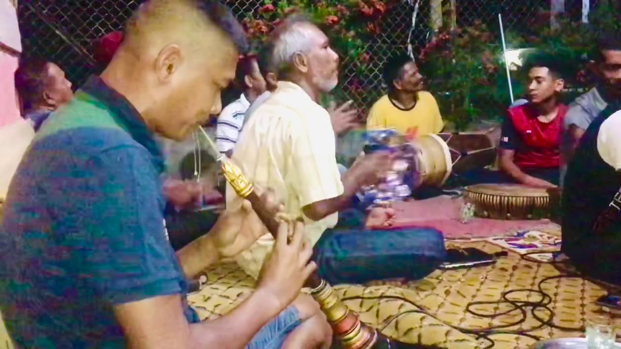 IJOE SERUNAI BABONG SRI MAHKOTA PANJI