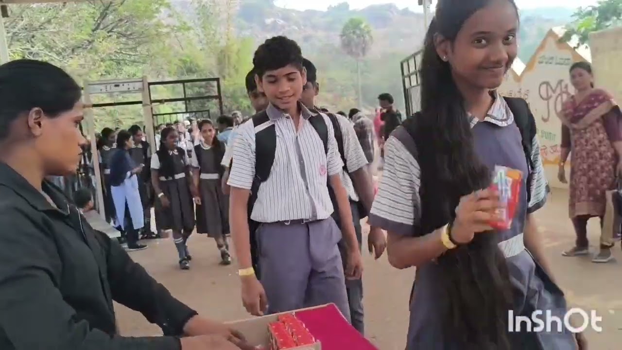 A day of picnic @lifeful memories 😄@st Mary's high school students.