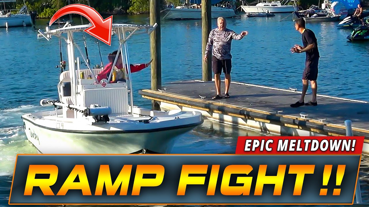 BOAT RAMP GONE WRONG! | ANCLOTE BOAT RAMP | HAULOVER BOATS | WAVY BOATS
