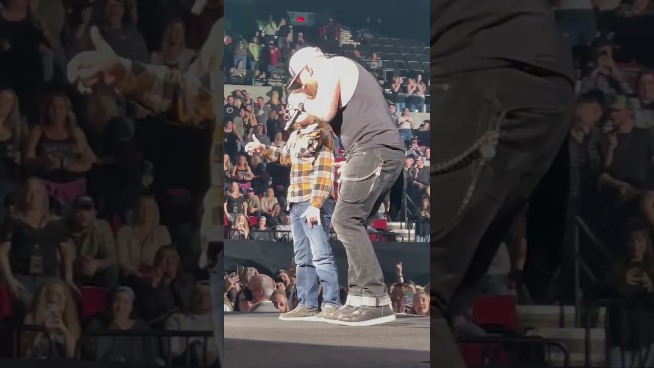 Brantley Gilbert Bottoms Up