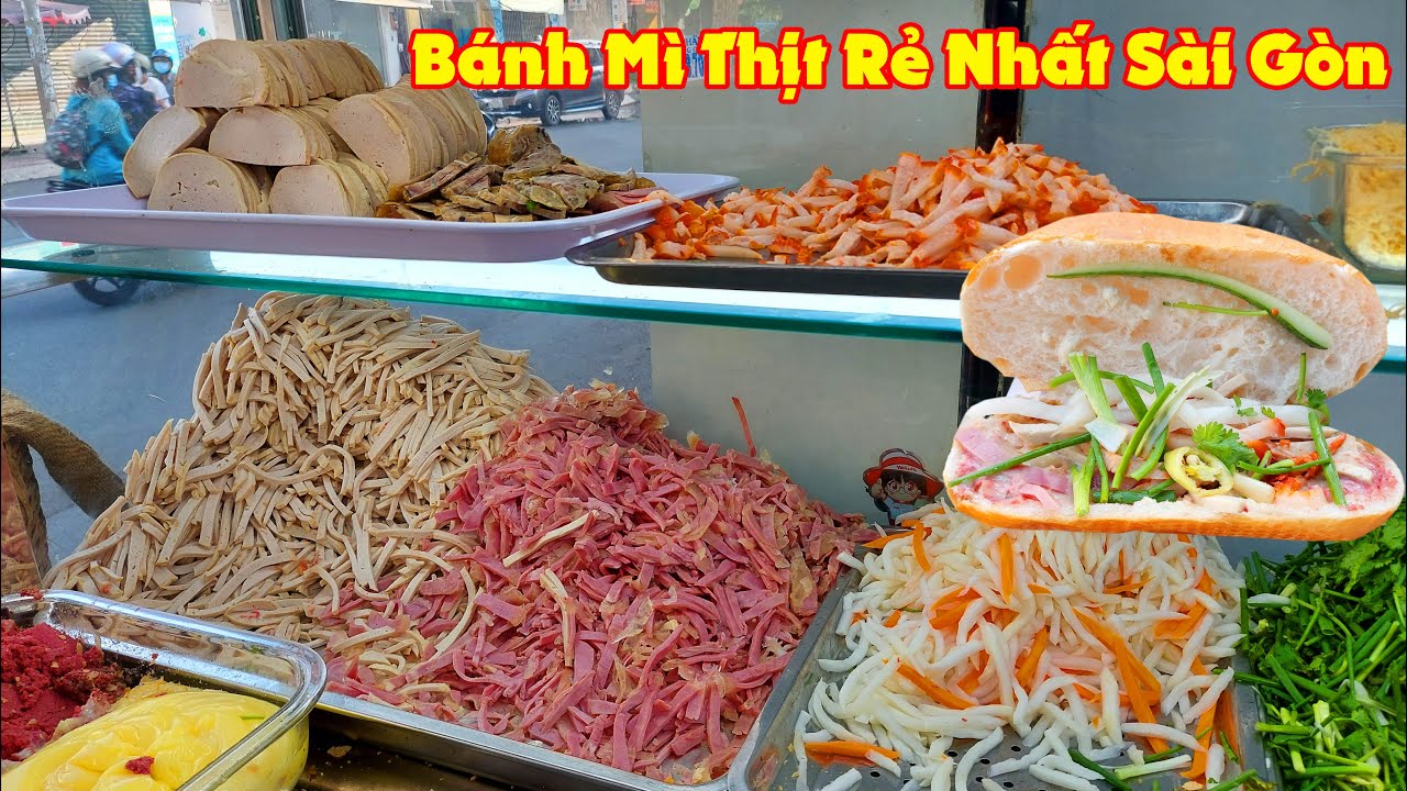 Ổ bánh mì thịt 10k rẻ nhất sài gòn lại ngon ngay giữa trung tâm thành phố khách quá đông//Phố Bụi