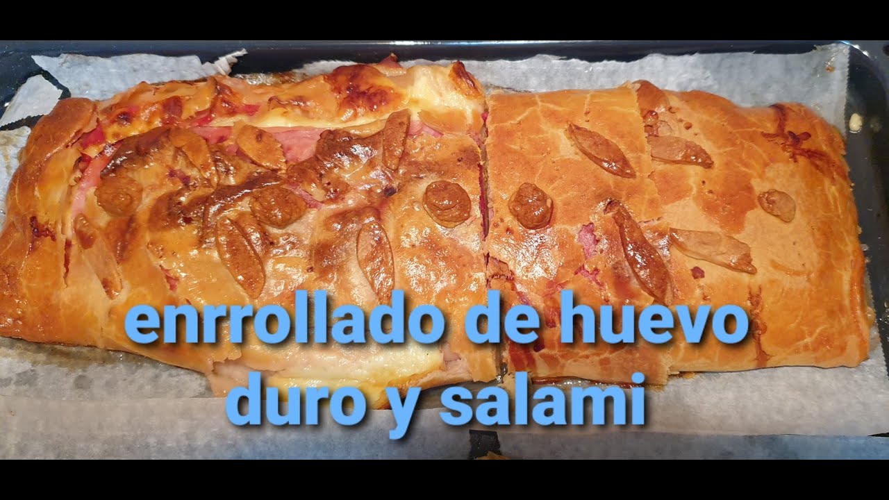 Enrollado de huevo cocido y salami
