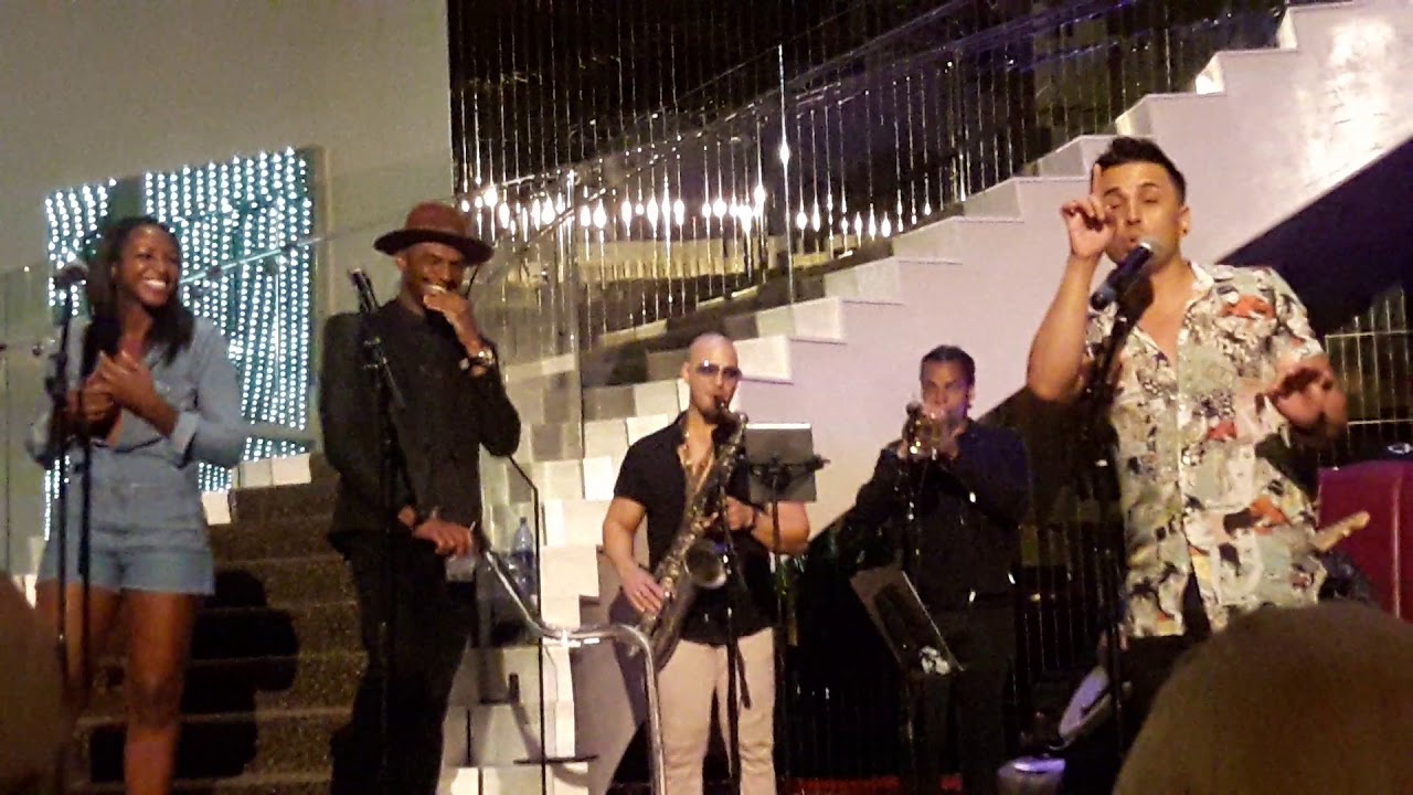 Ricky Diaz Music - what a voice!