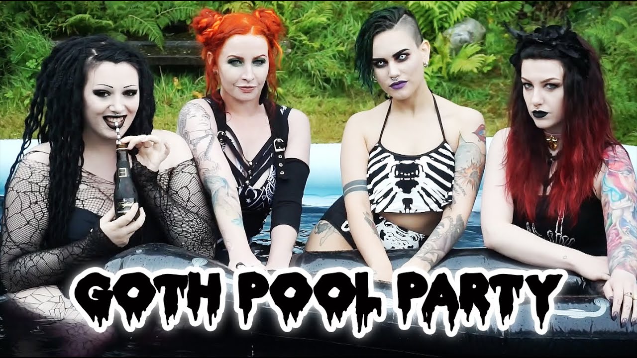 Goth Pool Party - 10 Black Bath Bombs! | Toxic Tears