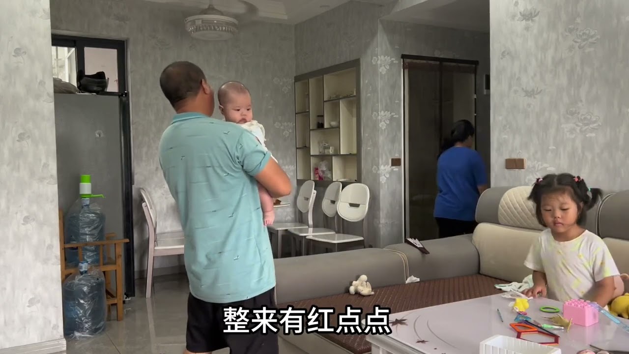 殷二听到我又要整脸心里又不高兴，一直在那里念的不停