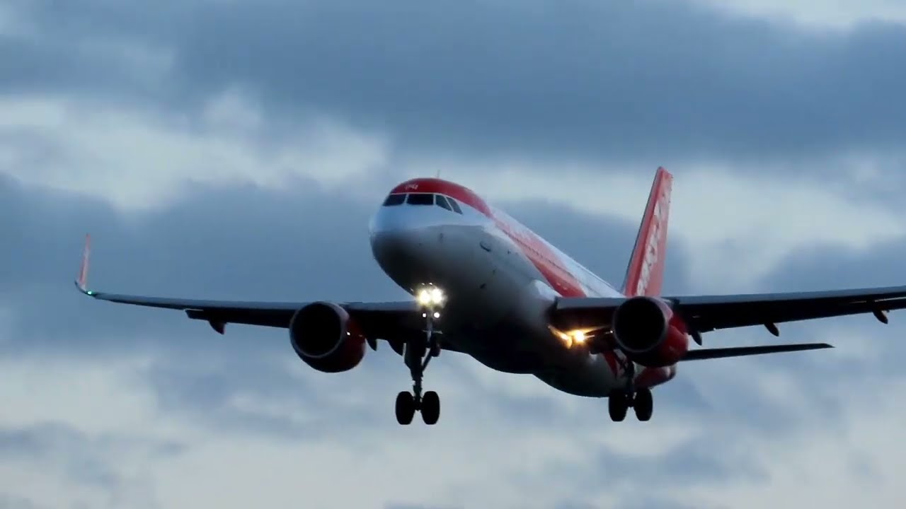 Várias aterrisagens 2025 aeroporto Francisco Sá carneiro porto OPO 