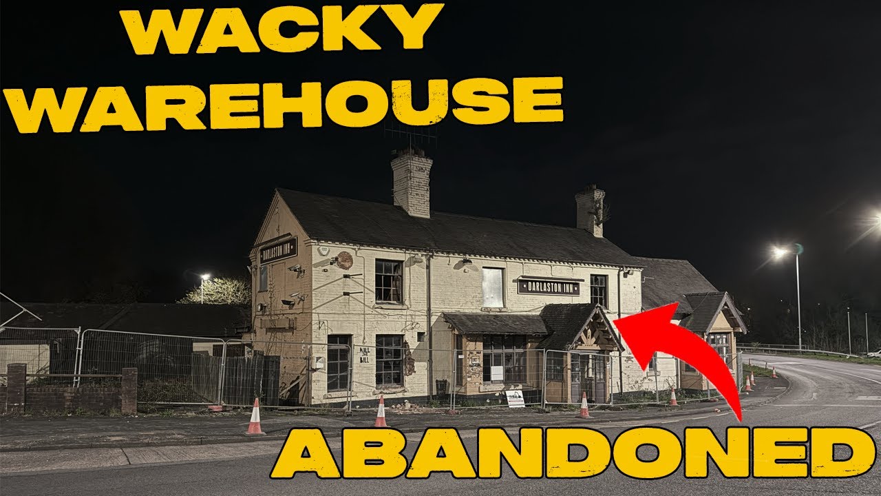 Exploring An Abandoned Wacky Warehouse