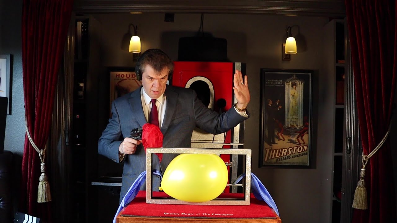 Speed Demo of Electronic 21st Century Silk Frame by Magic Hands Performed by Andy Martin