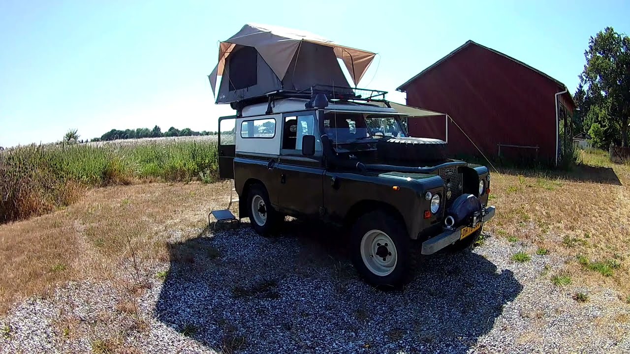 Land Rover with roof top tent