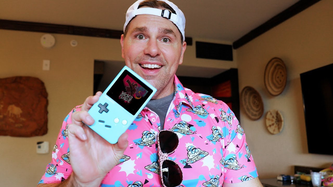 I Replaced My Phone with a ModRetro Chromatic (Digital Detox)