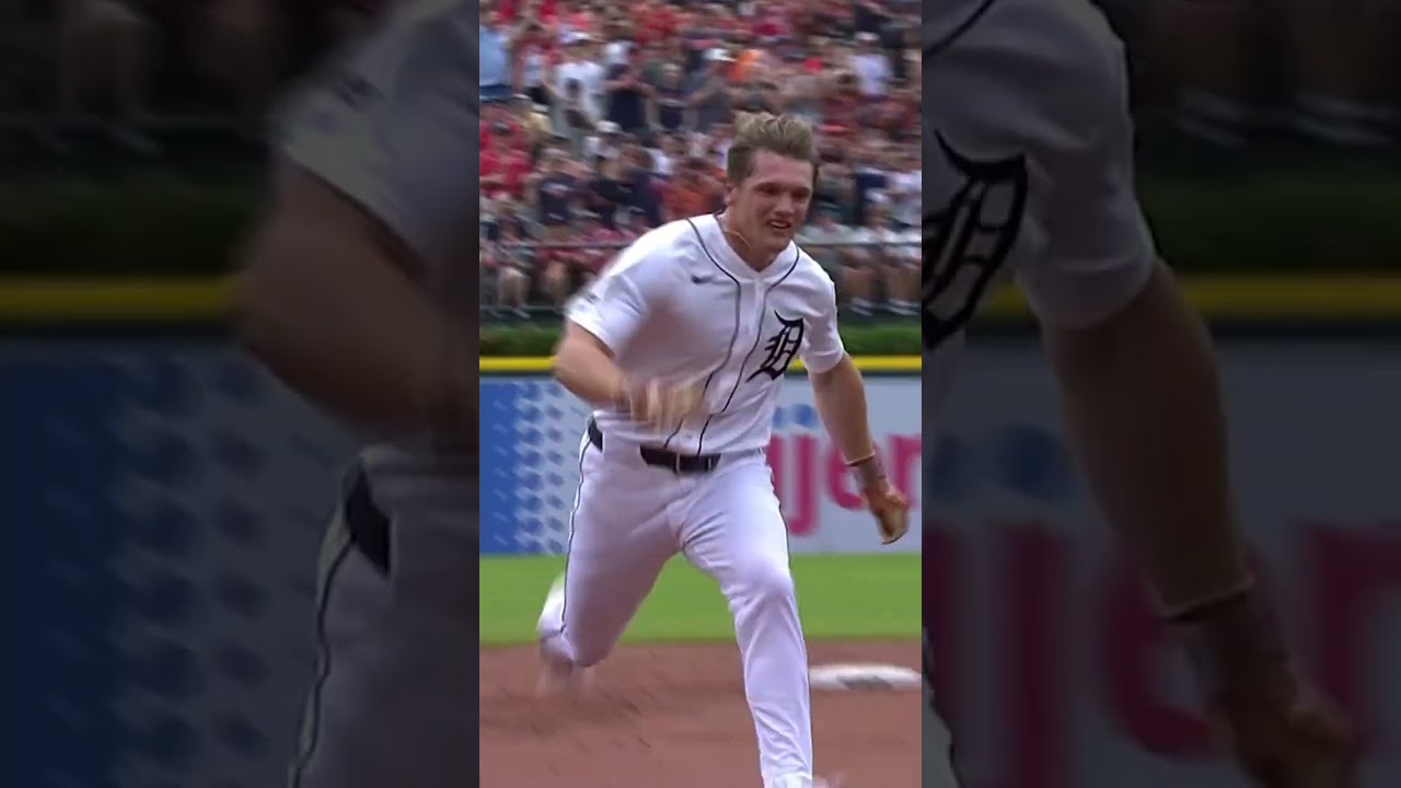 Brett Callahan hit a 2-run triple on the first pitch he saw in his MLB debut😲