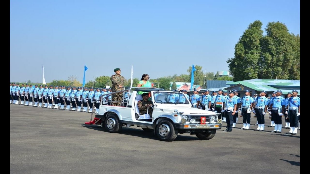 President Droupadi Murmu arrives in Srinagar on 2-day J&K visit