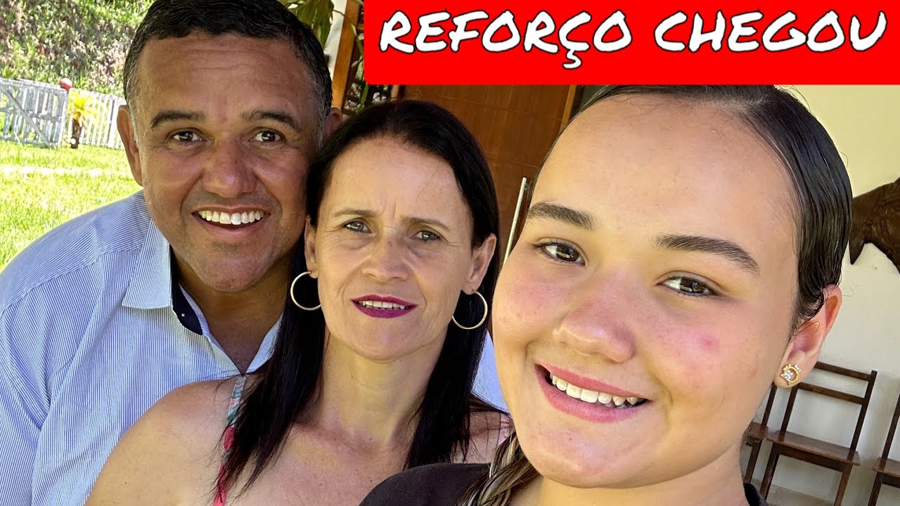 TEMOS COMPANHEIROS PRO ALMOÇO AQUI NA ROÇA HOJE TURMA VEIO EM PESO AJUDAR 