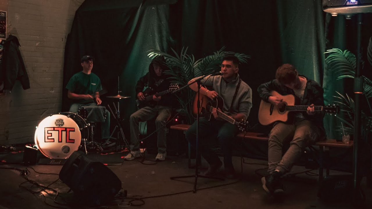 Escape The Curfew - Acoustic Live Lounge - Sheffield 12.09.2024