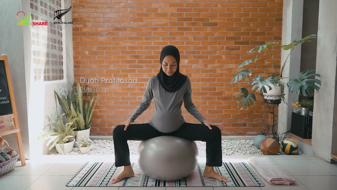 Teknik senam untuk ibu hamil dengan Gym Ball