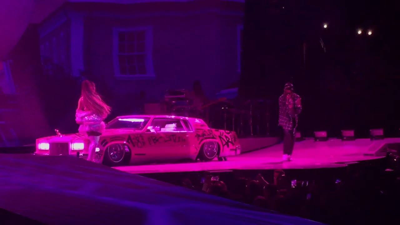 Rule The World - Ariana Grande & 2 Chainz - Sweetener Tour - Boston 2019